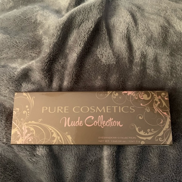 Pure Cosmetics Nude Collection Eyeshadow Palette - Picture 3 of 4